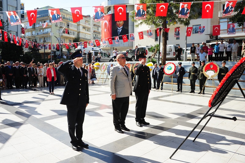 30 Agustos  Zafer Bayramı  İlçemizde Büyük Coşku ile Kutlandı